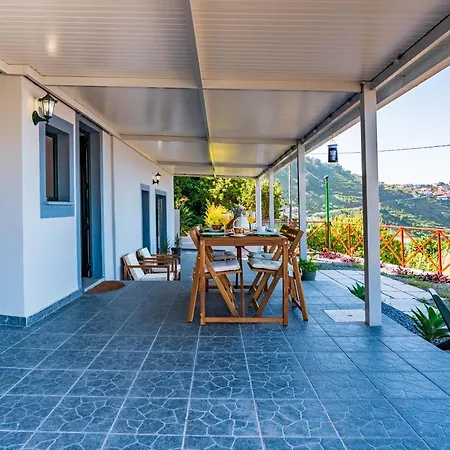 Casa D'avo Bela 펜션